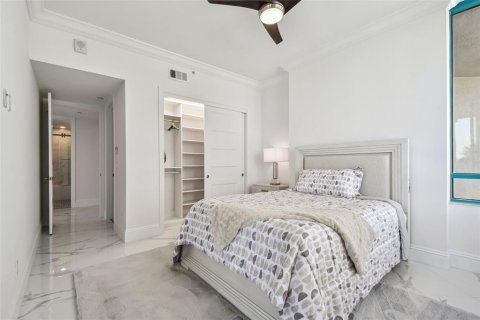 Condo in Clearwater, Florida, 4 bedrooms  № 1884866 - photo 25