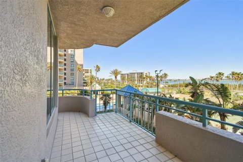 Condo in Clearwater, Florida, 4 bedrooms  № 1884866 - photo 29