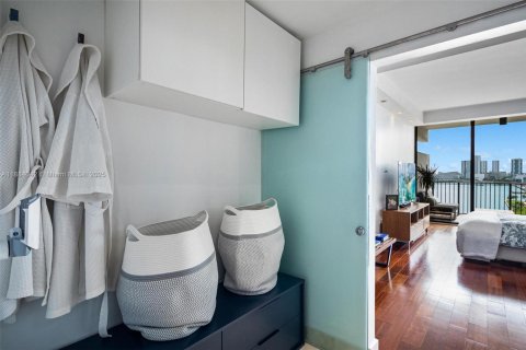 Copropriété à vendre à Miami, Floride: 1 chambre, 95.69 m2 № 1930955 - photo 29