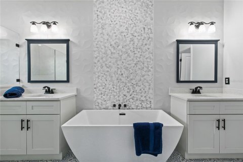 Casa en venta en Kissimmee, Florida, 4 dormitorios, 191.19 m2 № 1904115 - foto 17