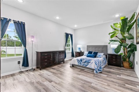 Casa en venta en Kissimmee, Florida, 4 dormitorios, 191.19 m2 № 1904115 - foto 15