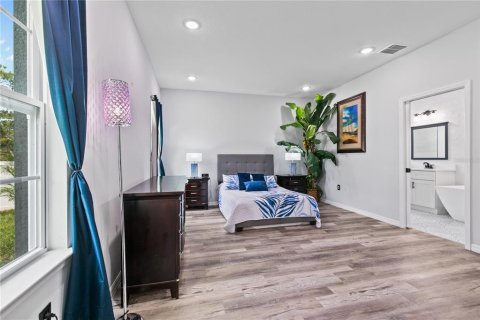 Casa en venta en Kissimmee, Florida, 4 dormitorios, 191.19 m2 № 1904115 - foto 14