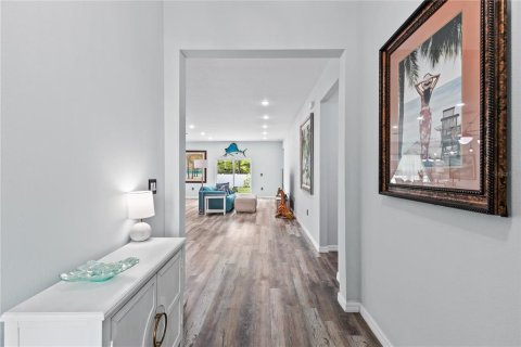 Casa en venta en Kissimmee, Florida, 4 dormitorios, 191.19 m2 № 1904115 - foto 4