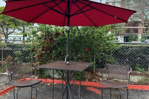 Apartment in Hollywood, Florida 180.69 sq.m. № 1987128 - photo 6