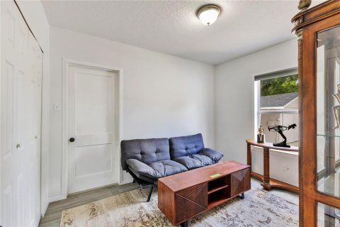 House in Kissimmee, Florida 3 bedrooms, 101.82 sq.m. № 2150975 - photo 13