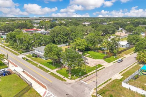 House in Kissimmee, Florida 3 bedrooms, 101.82 sq.m. № 2150975 - photo 21