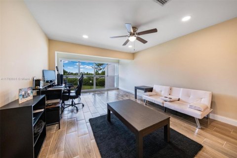 Condo in Delray Beach, Florida, 2 bedrooms  № 1705766 - photo 5