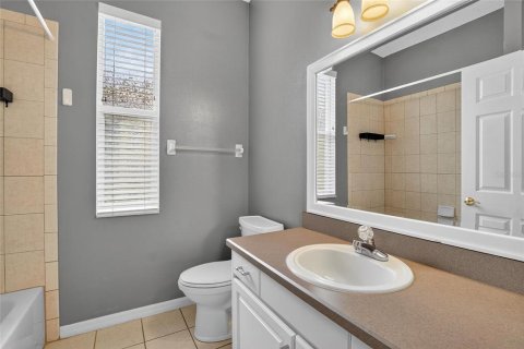 House in Fish Hawk, Florida 5 bedrooms, 246.66 sq.m. № 1885519 - photo 29