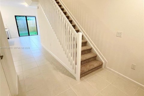 Copropriété à vendre à Miami, Floride: 3 chambres, 122.63 m2 № 2300955 - photo 8