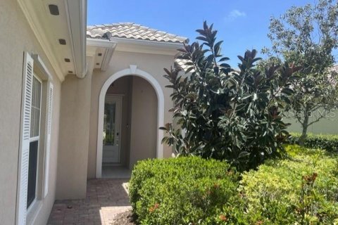 House in Sarasota, Florida 3 bedrooms, 204.48 sq.m. № 2148434 - photo 3