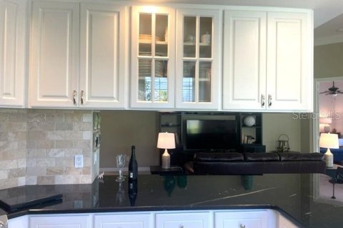 House in Sarasota, Florida 3 bedrooms, 204.48 sq.m. № 2148434 - photo 11