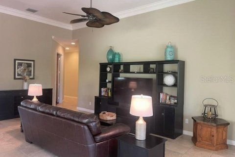 House in Sarasota, Florida 3 bedrooms, 204.48 sq.m. № 2148434 - photo 19