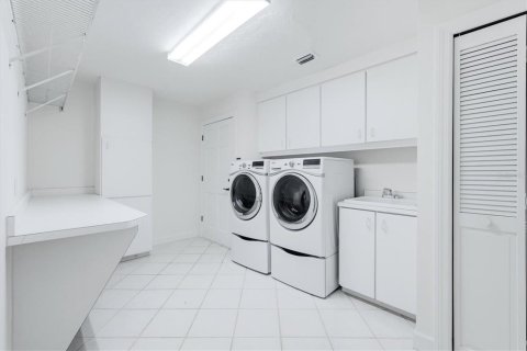 Casa en alquiler en Sarasota, Florida, 5 dormitorios, 403.1 m2 № 2097671 - foto 27