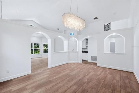 Casa en alquiler en Sarasota, Florida, 5 dormitorios, 403.1 m2 № 2097671 - foto 6