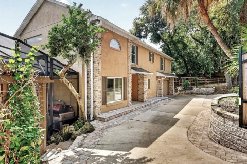 Villa ou maison à vendre à Eustis, Floride: 4 chambres, 198.81 m2 № 2344980 - photo 6