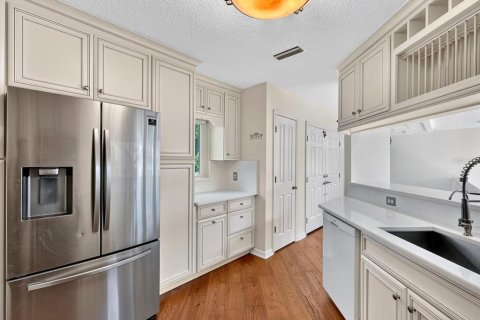 Villa ou maison à vendre à Eustis, Floride: 4 chambres, 198.81 m2 № 2344980 - photo 21