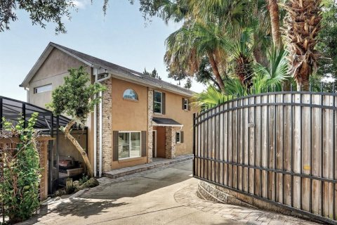 Villa ou maison à vendre à Eustis, Floride: 4 chambres, 198.81 m2 № 2344980 - photo 5