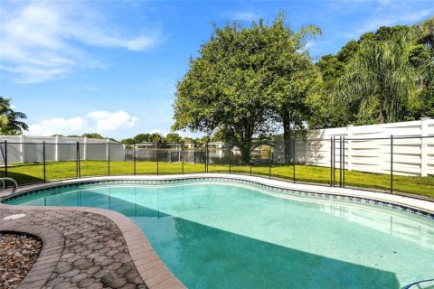 Villa ou maison à vendre à Safety Harbor, Floride: 3 chambres, 179.49 m2 № 2406636 - photo 5