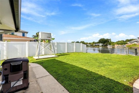 Villa ou maison à vendre à Safety Harbor, Floride: 3 chambres, 179.49 m2 № 2406636 - photo 24