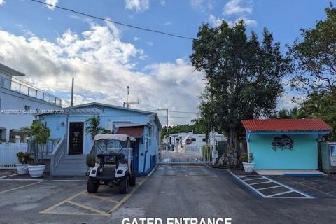 Land in Key Largo, Florida № 1872429 - photo 2