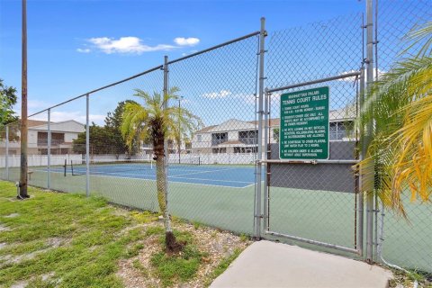 Condo in Tampa, Florida, 4 bedrooms  № 1565047 - photo 28