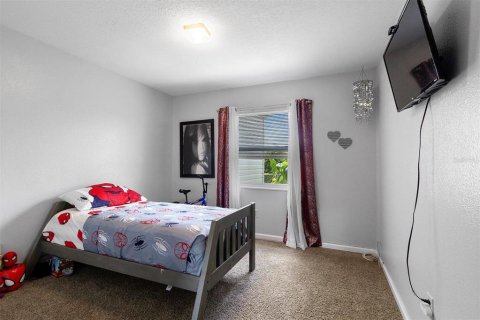 Condo in Tampa, Florida, 4 bedrooms  № 1565047 - photo 15