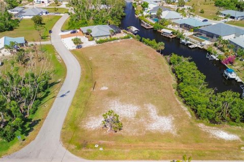 Land in Bokeelia, Florida № 533387 - photo 11