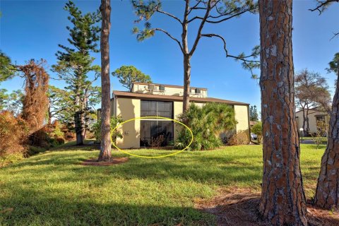 Copropriété à vendre à Englewood, Floride: 2 chambres, 94.11 m2 № 1905849 - photo 2