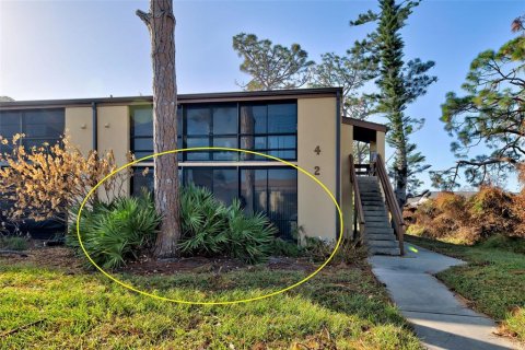 Copropriété à vendre à Englewood, Floride: 2 chambres, 94.11 m2 № 1905849 - photo 3