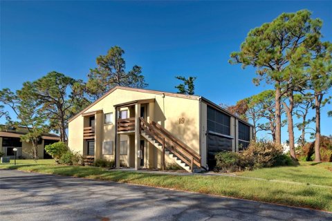 Copropriété à vendre à Englewood, Floride: 2 chambres, 94.11 m2 № 1905849 - photo 1