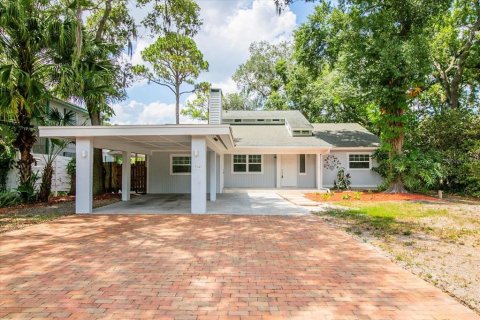 Villa ou maison à Sarasota, Floride 4 chambres, 191.01 m2 № 2323217