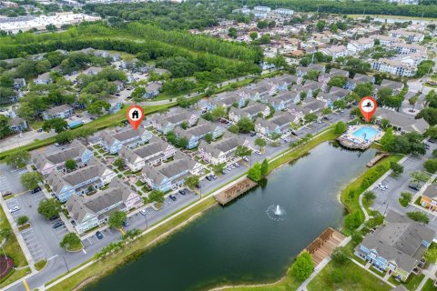 Adosado en venta en Kissimmee, Florida, 3 dormitorios, 120.4 m2 № 2103923 - foto 6
