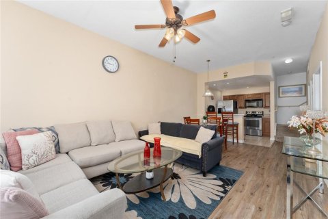 Adosado en venta en Kissimmee, Florida, 3 dormitorios, 120.4 m2 № 2103923 - foto 13