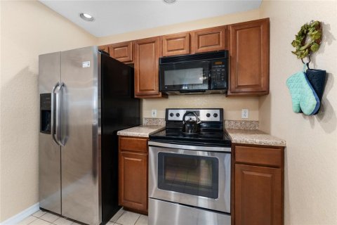 Adosado en venta en Kissimmee, Florida, 3 dormitorios, 120.4 m2 № 2103923 - foto 17