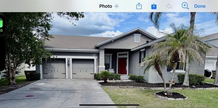 Villa ou maison à Kissimmee, Floride 3 chambres, 148.36 m2 № 2403111