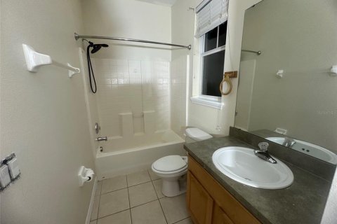 Villa ou maison à vendre à Kissimmee, Floride: 3 chambres, 148.36 m2 № 2403111 - photo 19