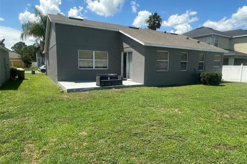 Villa ou maison à vendre à Kissimmee, Floride: 3 chambres, 148.36 m2 № 2403111 - photo 5