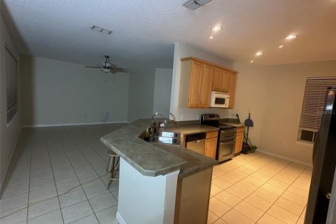 Villa ou maison à vendre à Kissimmee, Floride: 3 chambres, 148.36 m2 № 2403111 - photo 13