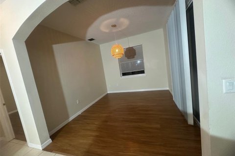 Villa ou maison à vendre à Kissimmee, Floride: 3 chambres, 148.36 m2 № 2403111 - photo 16