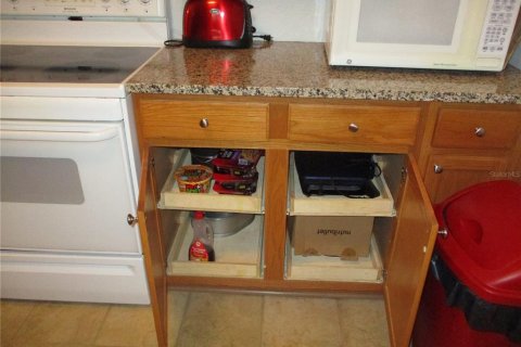 House in Dunnellon, Florida 2 bedrooms, 127.28 sq.m. № 2093309 - photo 10
