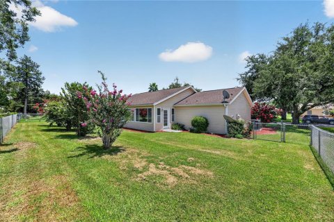 House in Dunnellon, Florida 2 bedrooms, 127.28 sq.m. № 2093309 - photo 2