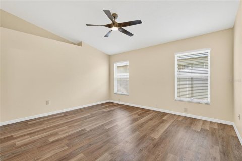 House in Brandon, Florida 4 bedrooms, 181.72 sq.m. № 1838320 - photo 26
