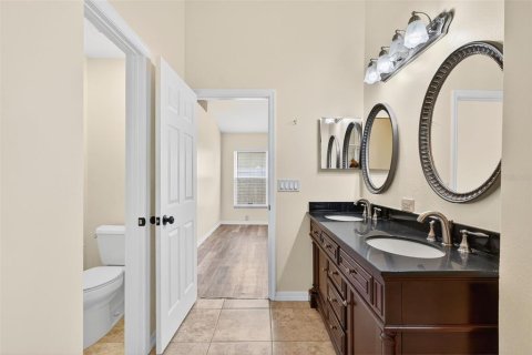 House in Brandon, Florida 4 bedrooms, 181.72 sq.m. № 1838320 - photo 30