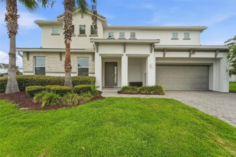 House in Kissimmee, Florida 7 bedrooms, 410.81 sq.m. № 2284680 - photo 3