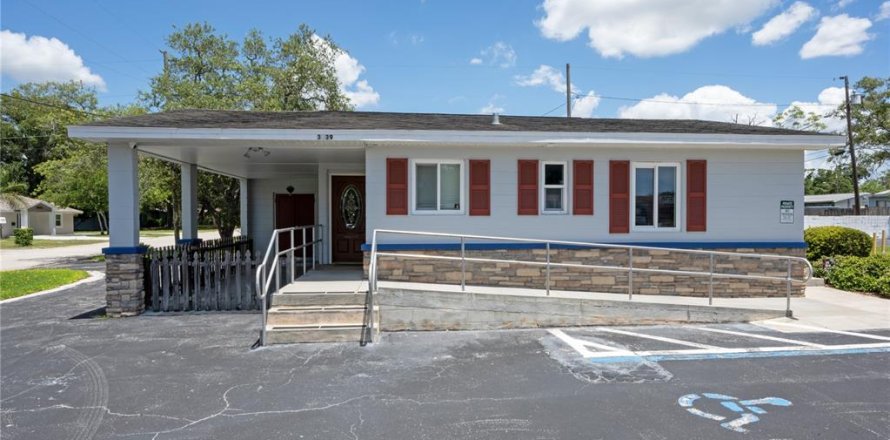 Immobilier commercial à Saint Petersburg, Floride 127.83 m2 № 2405133