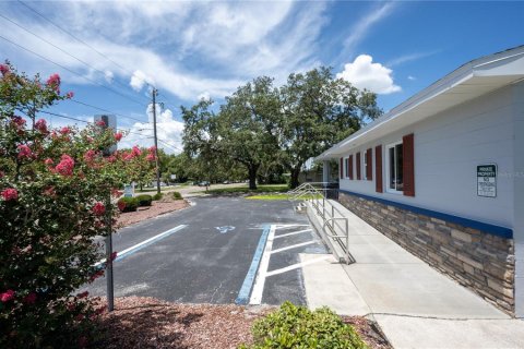 Immobilier commercial à louer à Saint Petersburg, Floride: 127.83 m2 № 2405133 - photo 3