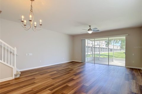 Touwnhouse à louer à Riverview, Floride: 3 chambres, 166.3 m2 № 2418588 - photo 12