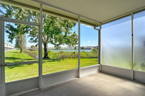 Touwnhouse à louer à Riverview, Floride: 3 chambres, 166.3 m2 № 2418588 - photo 17