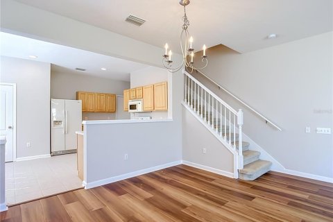 Touwnhouse à louer à Riverview, Floride: 3 chambres, 166.3 m2 № 2418588 - photo 6