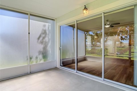 Touwnhouse à louer à Riverview, Floride: 3 chambres, 166.3 m2 № 2418588 - photo 16